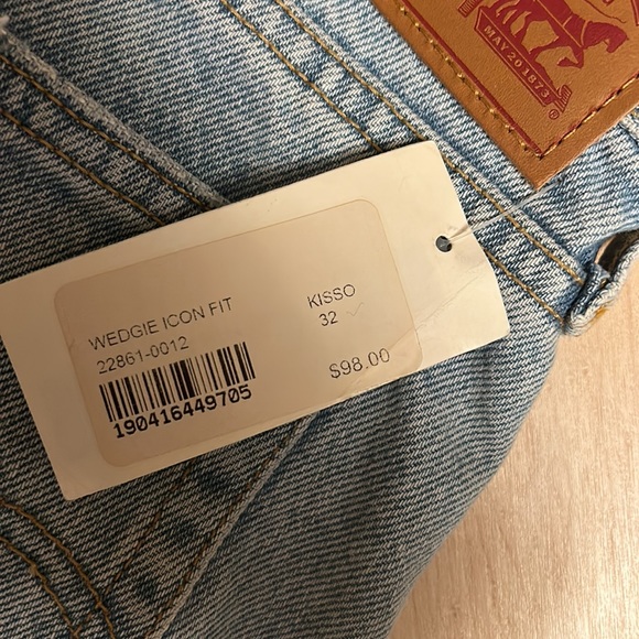 Nwt levi wedgie icon fit jeans - Picture 4 of 4
